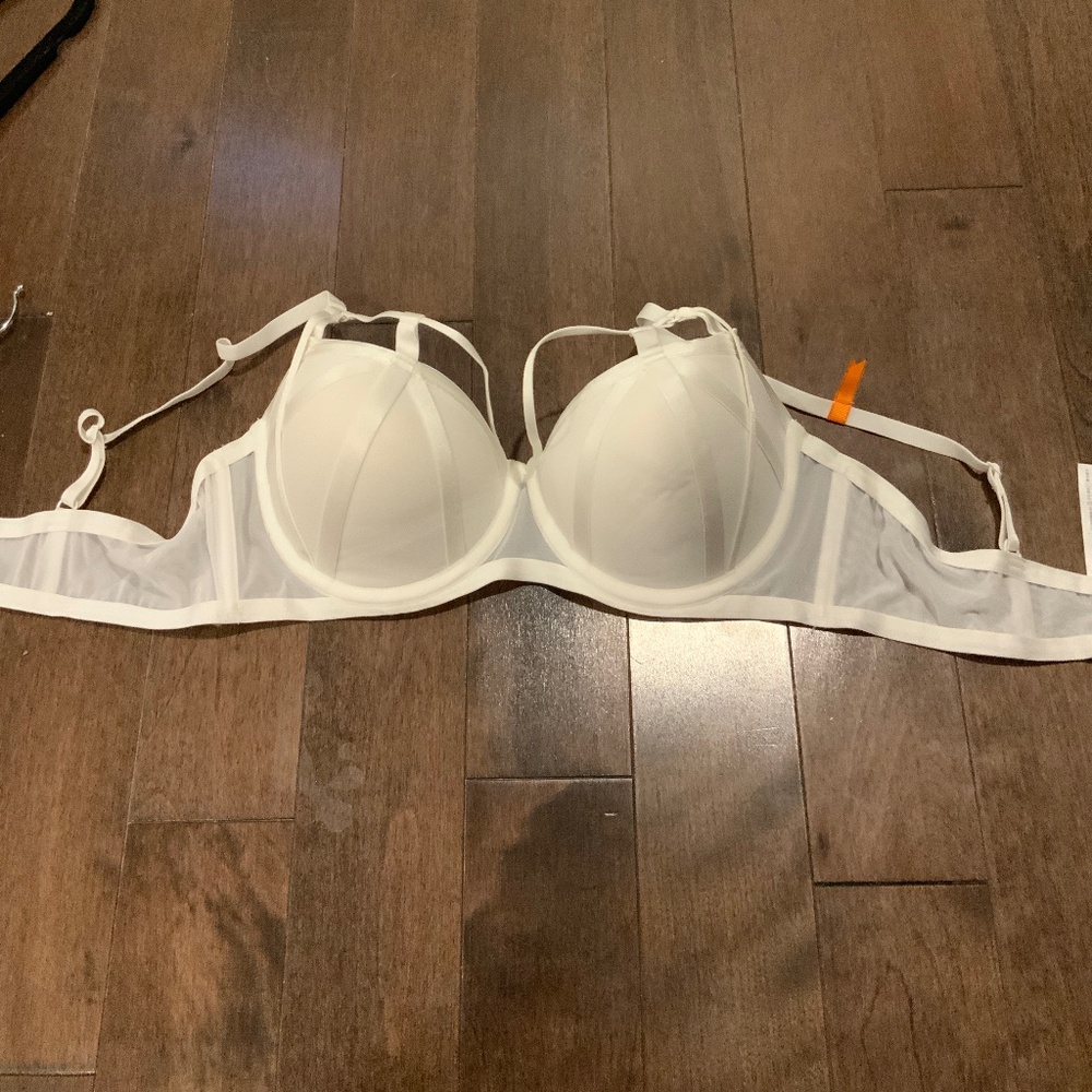 NWT white strappy bra